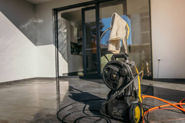 Best Driveway Pressure Washing  in Marietta Alderwood, WA